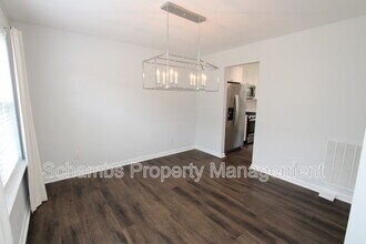 105 Sturminster Dr in Holly Springs, NC - Building Photo - Building Photo