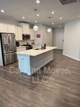 717 Isleworth Ln in Greenville, SC - Building Photo - Building Photo