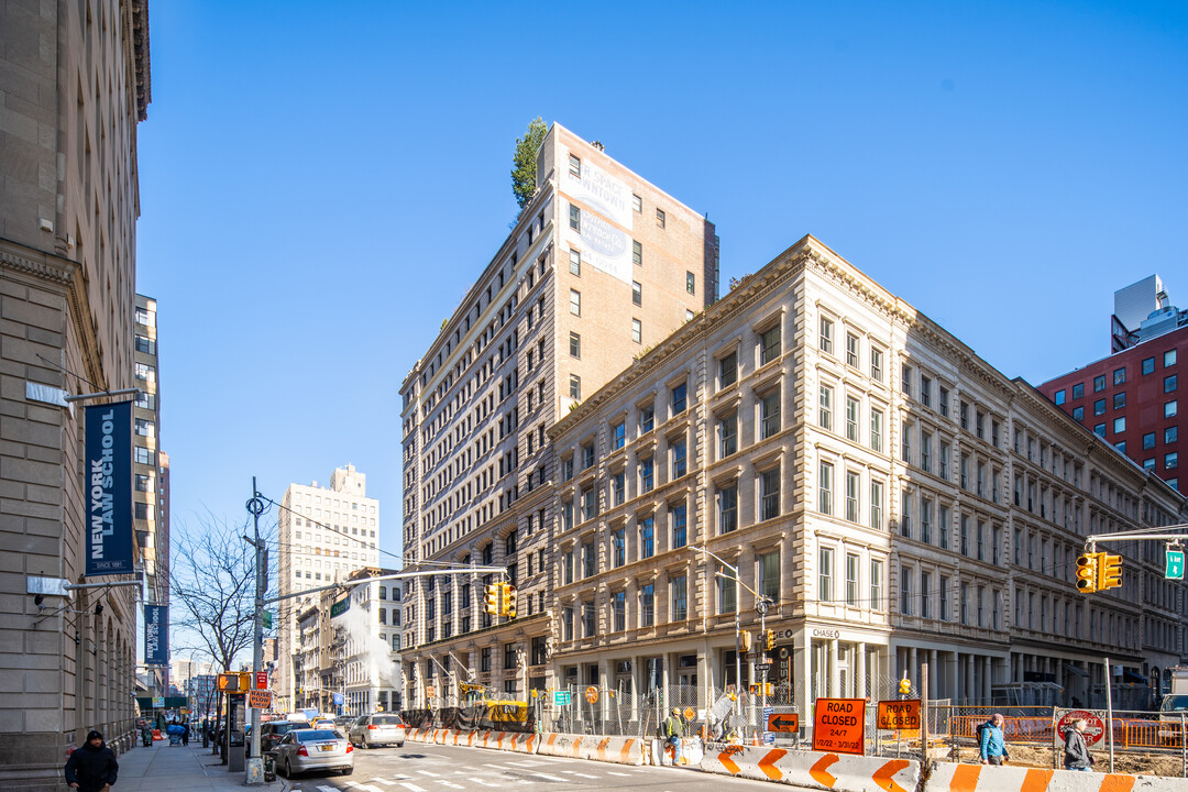 241 Church St in New York, NY - Building Photo