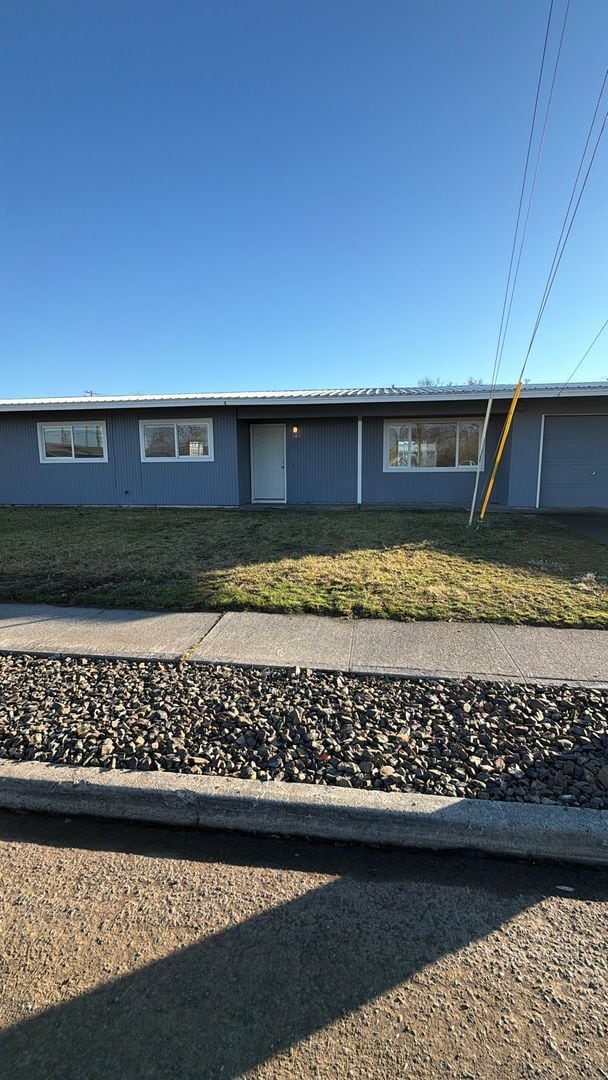 property at 8915 Travis Dr