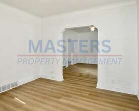 225 Palmer St in Toledo, OH - Building Photo - Building Photo