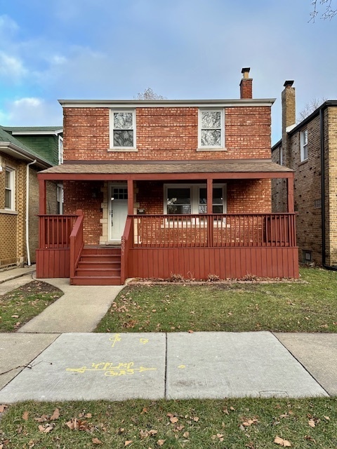 2207 N Mulligan Ave in Chicago, IL - Building Photo