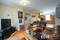 10 Woodmont St, Unit 1 in Boston, MA - Foto de edificio - Building Photo