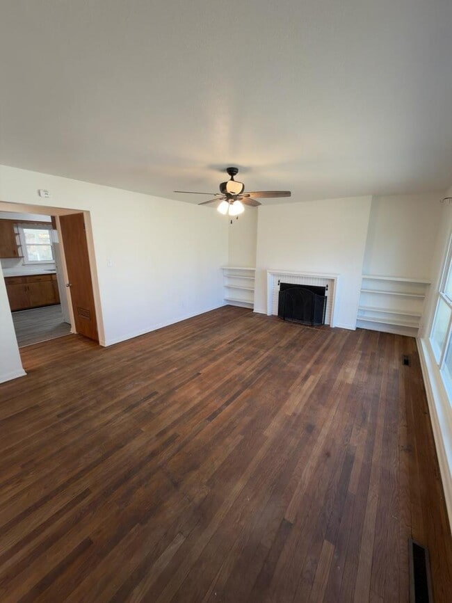 1915 23rd St in Rockford, IL - Building Photo - Building Photo