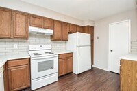 5809 Village Forest Ct photo'