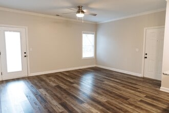 Laurel Ridge in Bowling Green, KY - Building Photo - Building Photo