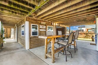 3827 Las Palmas St in Galveston, TX - Building Photo - Building Photo