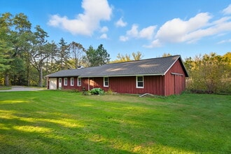 24857 315th St in Red Wing, MN - Building Photo - Building Photo