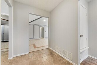 2801 Hickory Bend Dr in Garland, TX - Foto de edificio - Building Photo