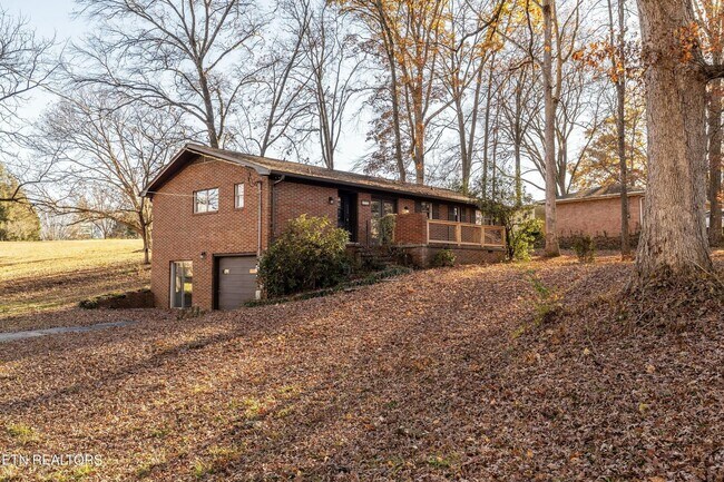 1534 McIlvaine Dr in Maryville, TN - Building Photo - Building Photo