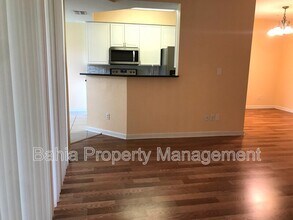 2525 San Tecla St in Orlando, FL - Building Photo - Building Photo