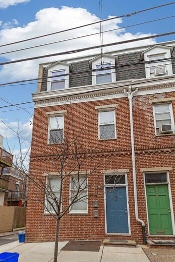 722 S 22nd St in Philadelphia, PA - Building Photo