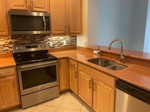 1235 Travertine Terrace in Sanford, FL - Building Photo - Building Photo