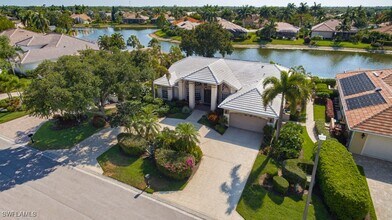 8949 Lely Island Cir in Naples, FL - Building Photo - Building Photo