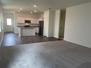 501 Redfish Ln in Hutto, TX - Building Photo - Building Photo