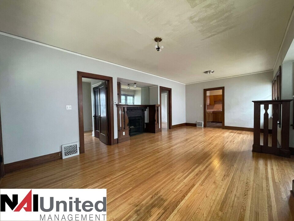 1908 S Cypress St in Sioux City, IA - Building Photo
