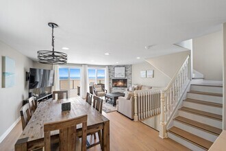 305 Ocean Dr in Oxnard, CA - Building Photo - Building Photo