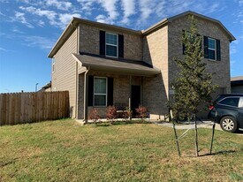 4622 Falling Sun Dr in Houston, TX - Building Photo