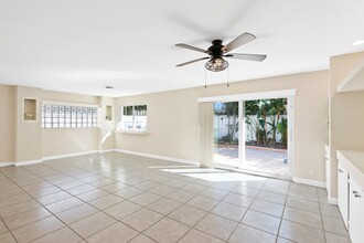 5200 NE 18th Ter in Fort Lauderdale, FL - Building Photo - Building Photo