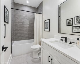 3837 N Kenmore Ave, Unit #1 in Chicago, IL - Building Photo - Building Photo