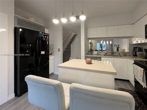 55 Truman Dr in Weston, FL - Building Photo - Building Photo