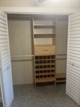 317 SW 21st St, Unit BACK HOUSE in Fort Lauderdale, FL - Foto de edificio - Building Photo