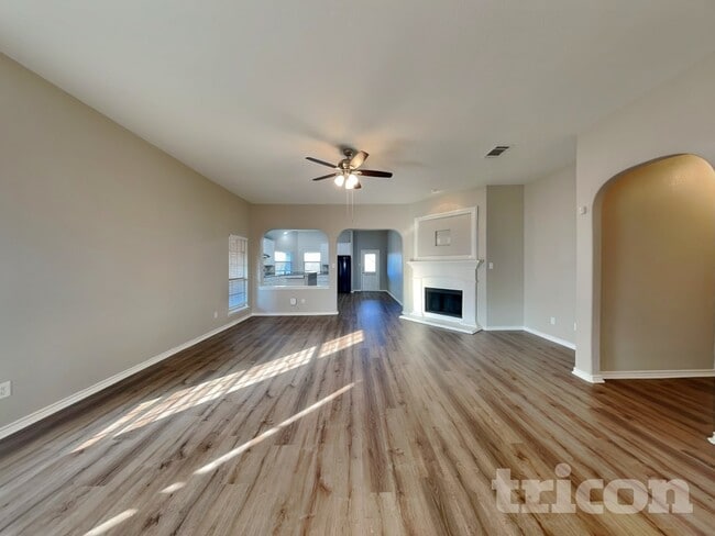 1441 Melanie Trail in Midlothian, TX - Building Photo - Building Photo