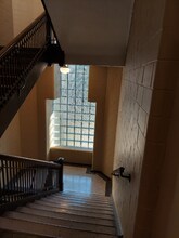 200 Claremont Ave-Unit -209 in Hampton, VA - Building Photo - Building Photo