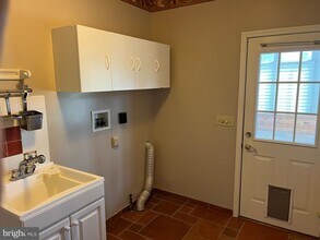 1062 Kingscote Dr in Harleysville, PA - Building Photo - Building Photo
