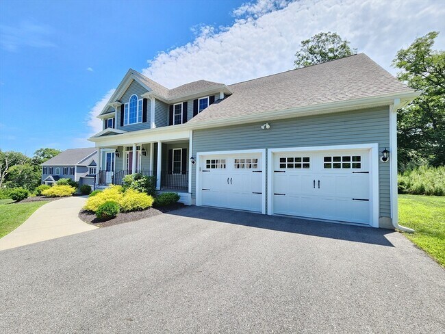 16 Exeter Rd in Hudson, MA - Building Photo - Building Photo