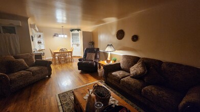 512 E Hopi St in Farmington, NM - Building Photo - Building Photo