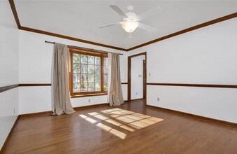 225 Woodglen Dr in Fayetteville, NC - Building Photo - Building Photo