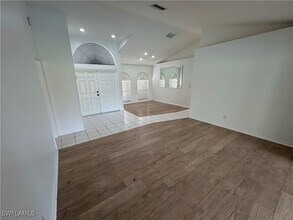 7741 Twin Eagle Ln in Ft. Myers, FL - Building Photo - Building Photo