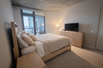 900 S Clark St, Unit 11 in Chicago, IL - Building Photo - Building Photo