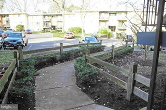11406 Cherry Hill Rd-Unit -MD-102 in Beltsville, MD - Building Photo - Building Photo