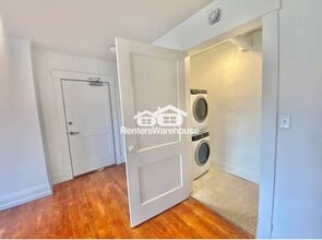 2807 Grand Ave in Des Moines, IA - Building Photo - Building Photo