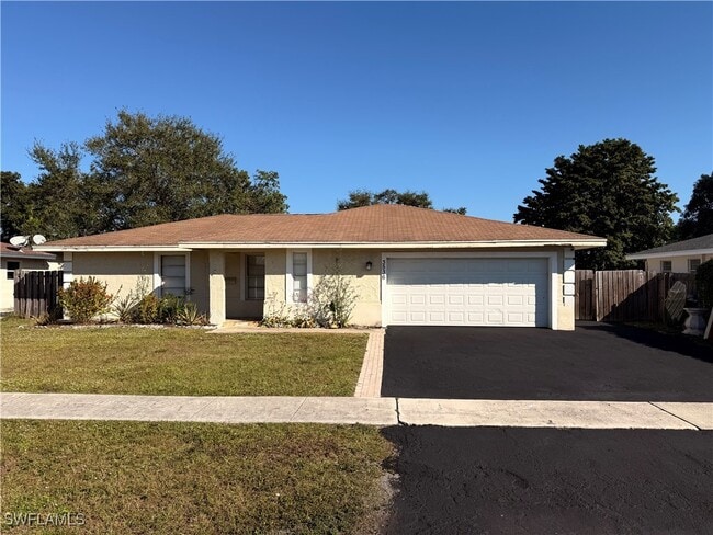 3536 Bolero Way in Naples, FL - Building Photo - Building Photo