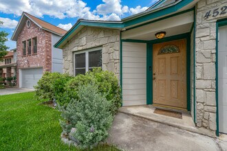 4527 Stradford Pl in San Antonio, TX - Building Photo - Building Photo