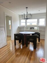 531 Burchett St in Glendale, CA - Building Photo - Building Photo