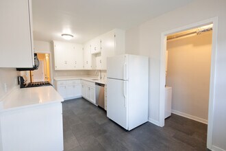 1337 Randolph Ave in St. Paul, MN - Building Photo - Building Photo
