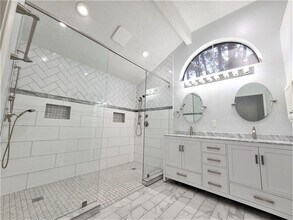 3051 Creek Manor Dr in Humble, TX - Building Photo - Building Photo