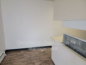 3925 E 9th Ave in Anchorage, AK - Building Photo - Building Photo