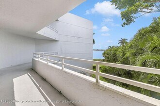 3701 S Flagler Dr in West Palm Beach, FL - Building Photo - Building Photo