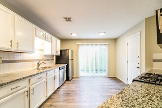 2222 Victoria Ct in Missouri City, TX - Building Photo - Building Photo