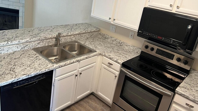 property at 5704 E Aire Libre Ave