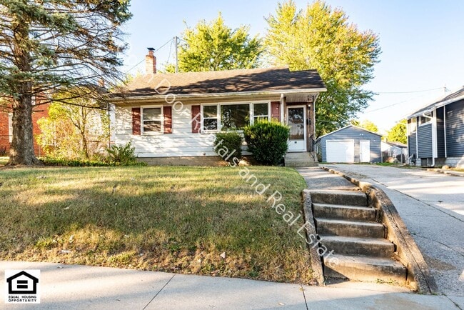 811 Goshen Ave in Fort Wayne, IN - Building Photo - Building Photo
