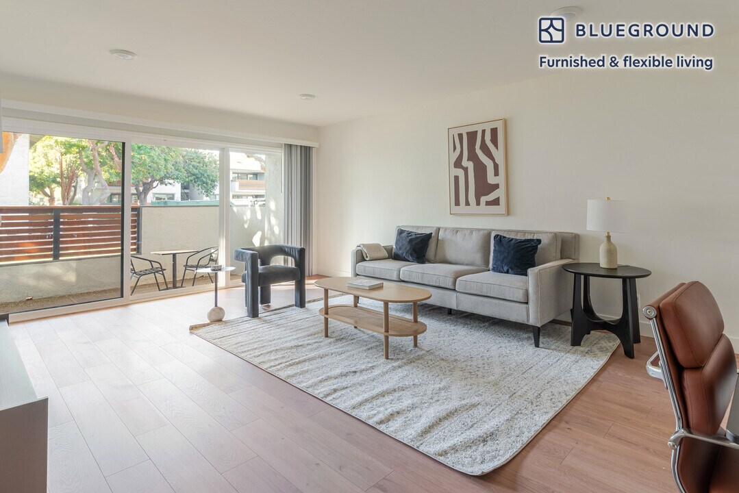 20200 Lucille Ave in Cupertino, CA - Building Photo