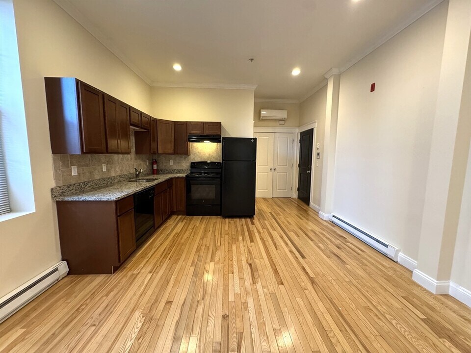 3 Main St-Unit -203 in Peabody, MA - Building Photo