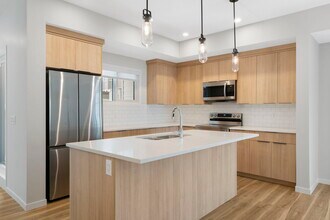 42 Cranbrook Common SE in Calgary, AB - Building Photo - Building Photo