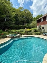65 Rockledge Dr in Suffern, NY - Building Photo - Building Photo